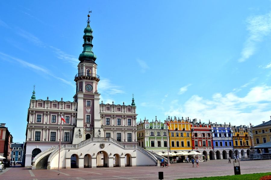 Also called the city of arcades