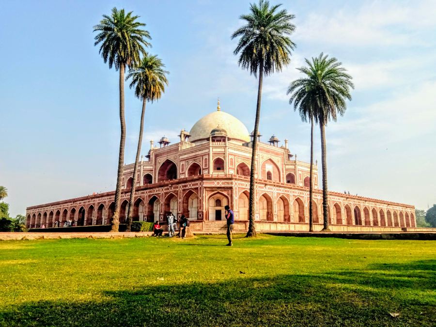 One of Delhi's main attractions is the tomb of Emperor Humayun