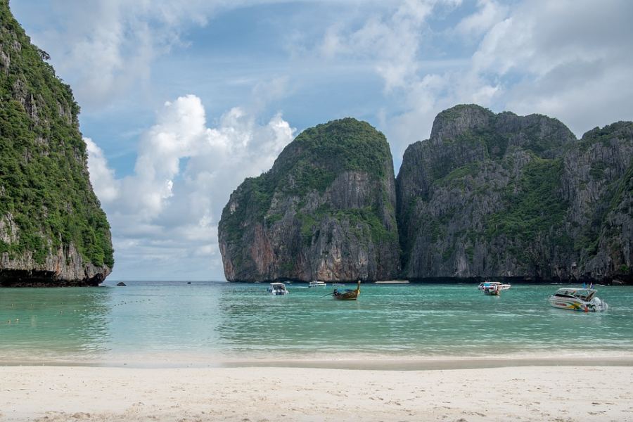Sunbathing on this beautiful beach is a pleasure - I had the chance to experience it a few years ago