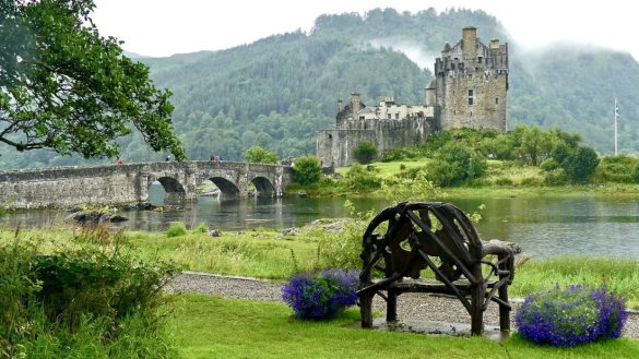 The most beautiful castles and fortresses in Scotland