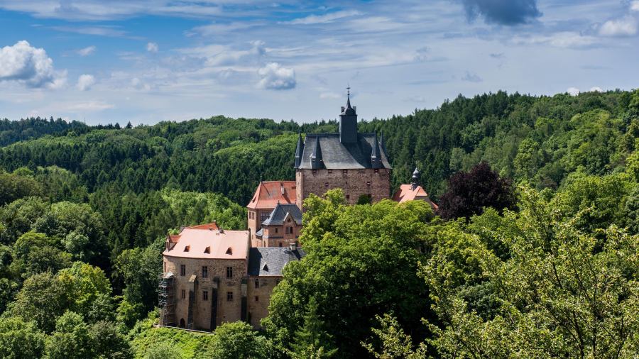 Similar to Rabenstein Castle